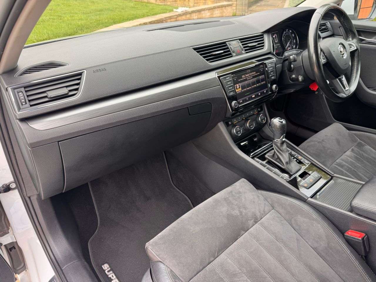 2017 SKODA SUPERB 2017 SKODA SUPERB