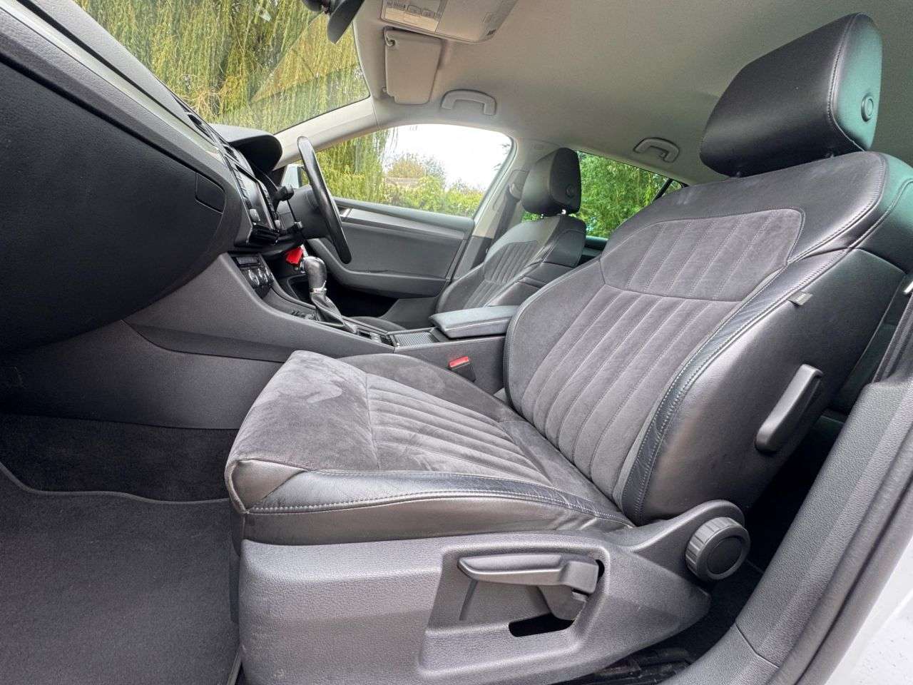 2017 SKODA SUPERB 2017 SKODA SUPERB