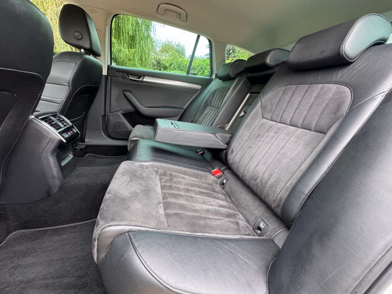 2017 SKODA SUPERB 2017 SKODA SUPERB