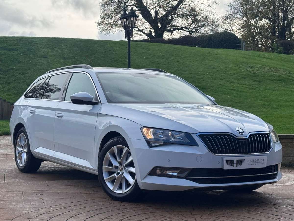 Check out this Skoda Superb 2016 Diesel Manual
