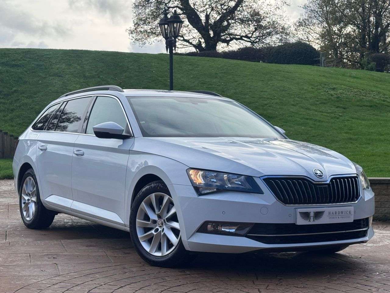 2016 SKODA SUPERB 2016 SKODA SUPERB