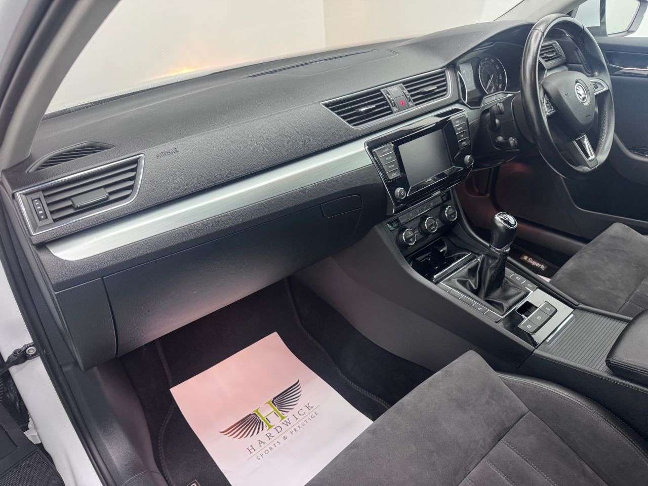 2016 SKODA SUPERB 2016 SKODA SUPERB