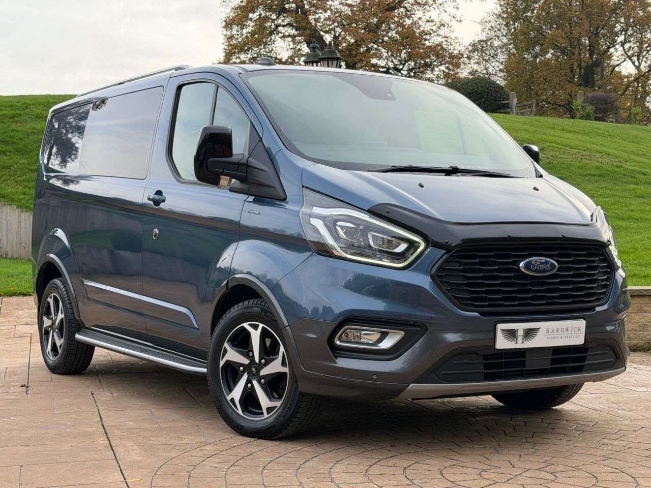 A 2022 FORD TRANSIT CUSTOM 2.0 300 EcoBlue MHEV Active Panel Van 5dr Diesel Manual L1 H1 Euro 6 (s/s) A 2022 FORD TRANSIT CUSTOM 2.0 300 EcoBlue MHEV Active Panel Van 5dr Diesel Manual L1 H1 Euro 6 (s/s)