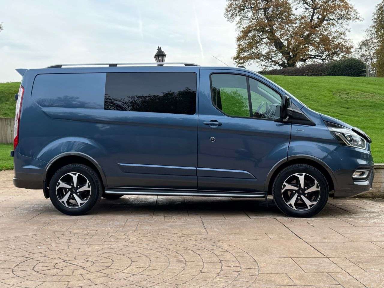 A 2022 FORD TRANSIT CUSTOM 2.0 300 EcoBlue MHEV Active Panel Van 5dr Diesel Manual L1 H1 Euro 6 (s/s) A 2022 FORD TRANSIT CUSTOM 2.0 300 EcoBlue MHEV Active Panel Van 5dr Diesel Manual L1 H1 Euro 6 (s/s)