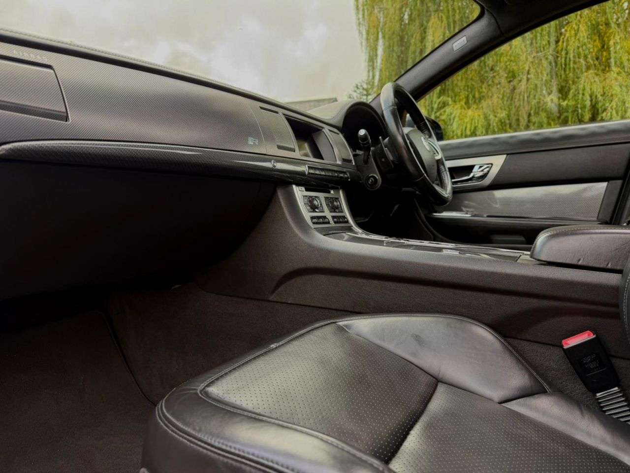 2013 JAGUAR XF 2013 JAGUAR XF