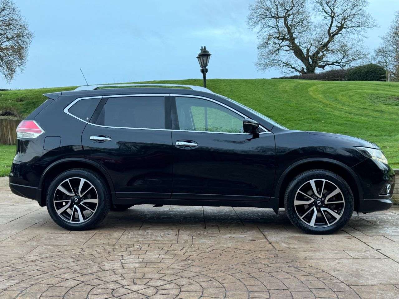 2016 NISSAN X-TRAIL 2016 NISSAN X-TRAIL