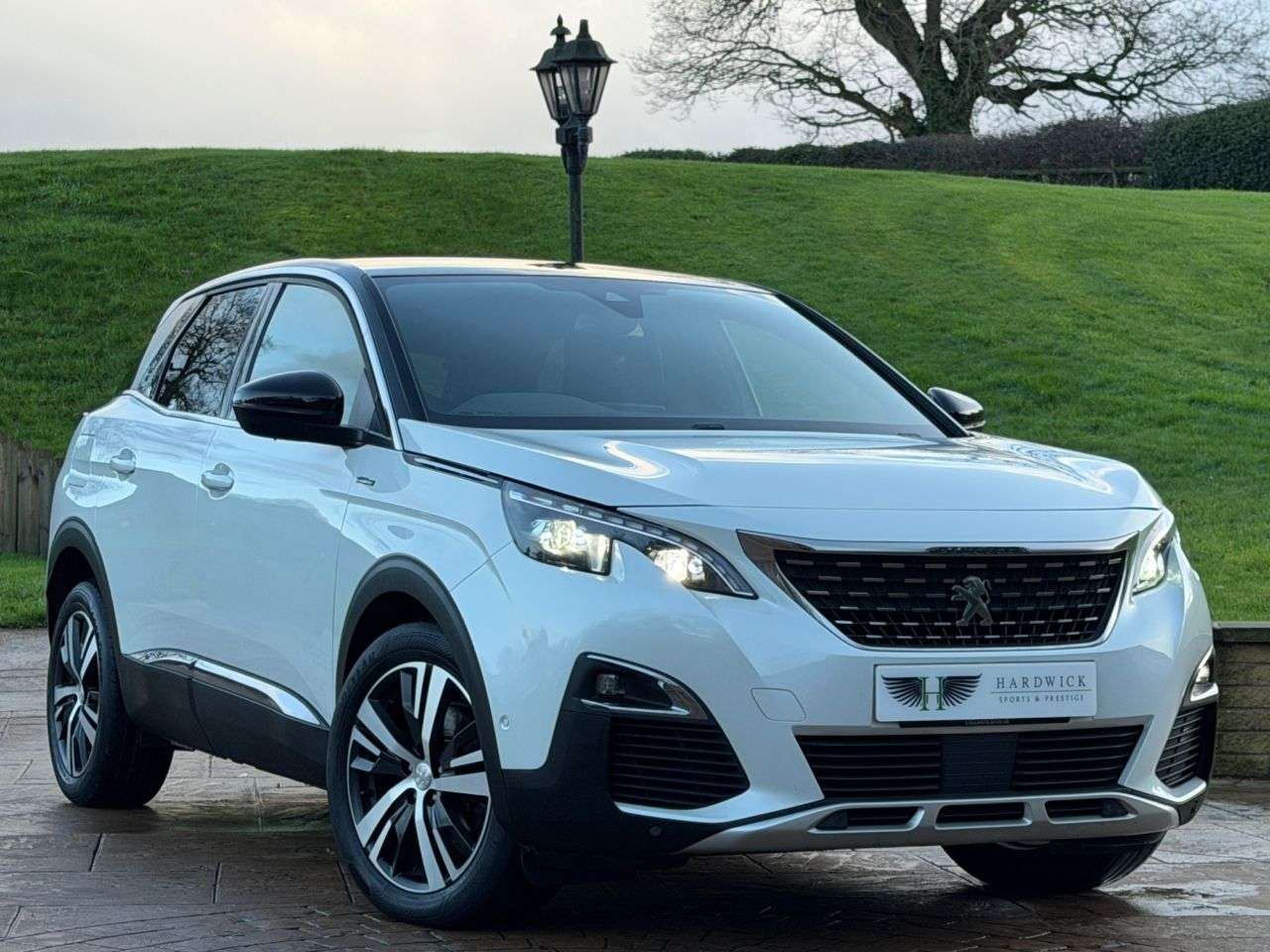 A 2017 PEUGEOT 3008 2.0 BlueHDi GT Line SUV 5dr Diesel Manual Euro 6 (s/s) (150 ps) PEARL WHITE A 2017 PEUGEOT 3008 2.0 BlueHDi GT Line SUV 5dr Diesel Manual Euro 6 (s/s) (150 ps) PEARL WHITE