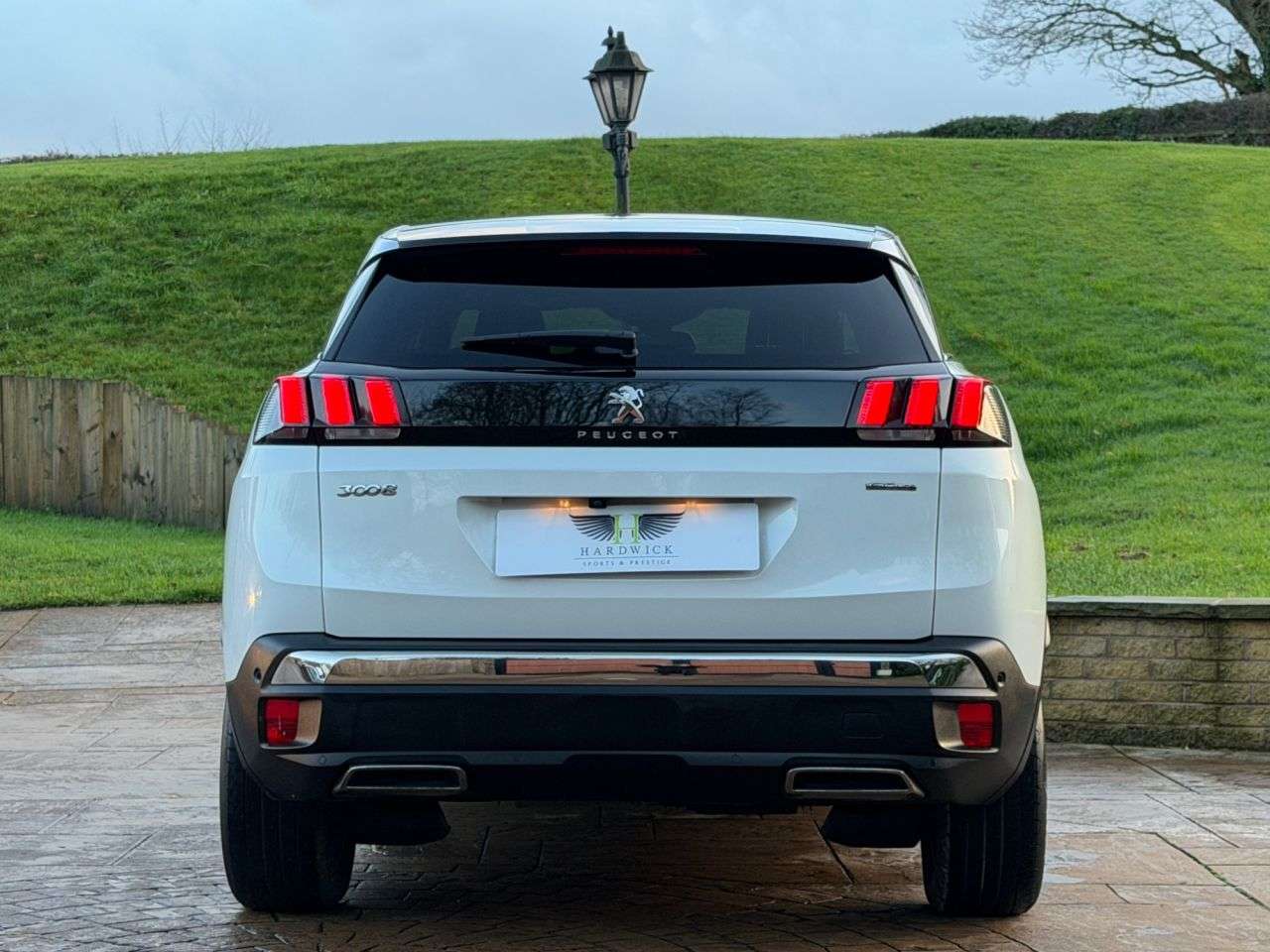 2017 PEUGEOT 3008 2017 PEUGEOT 3008