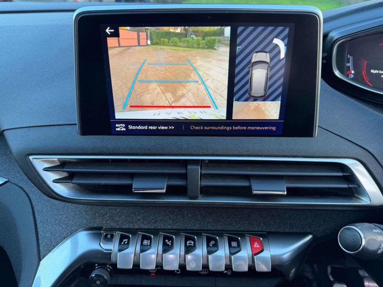 2017 PEUGEOT 3008 2017 PEUGEOT 3008