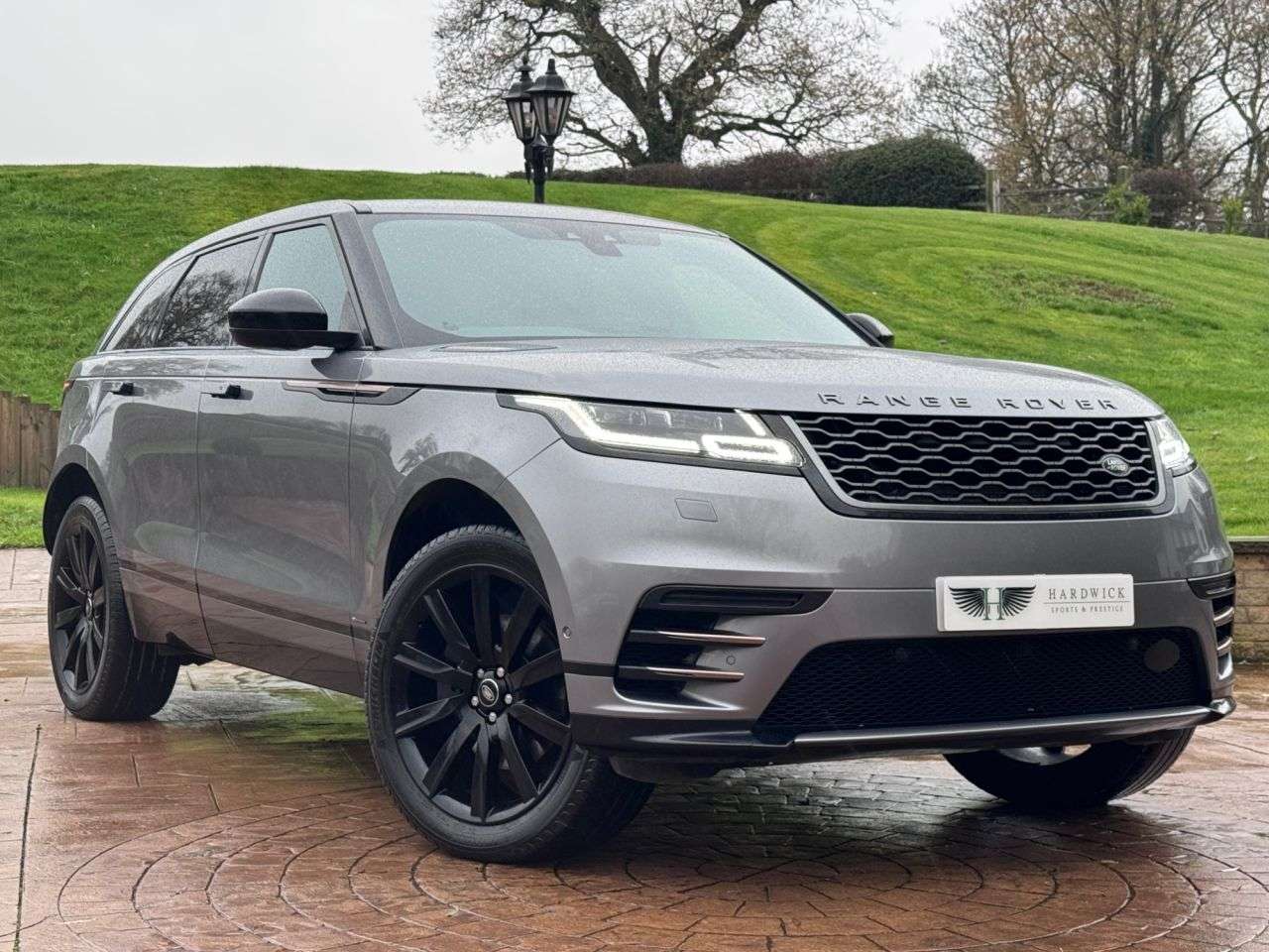 2019 LAND ROVER RANGE ROVER VELAR 2019 LAND ROVER RANGE ROVER VELAR