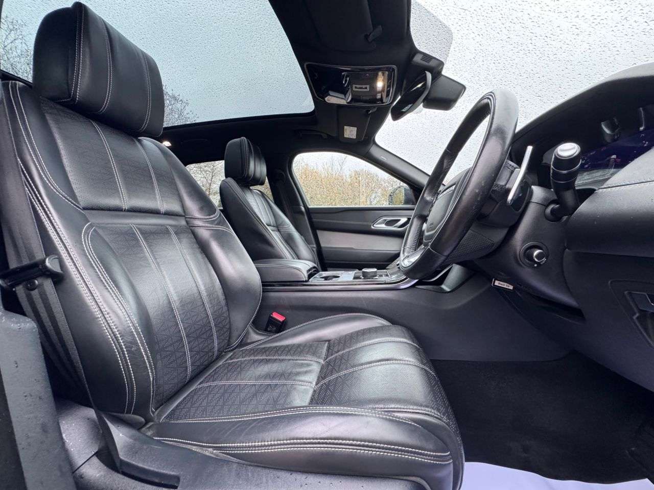 2019 LAND ROVER RANGE ROVER VELAR 2019 LAND ROVER RANGE ROVER VELAR