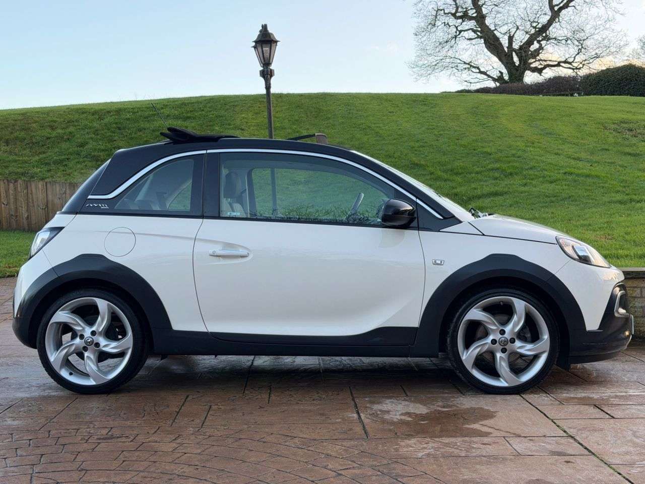 2017 VAUXHALL ADAM 2017 VAUXHALL ADAM