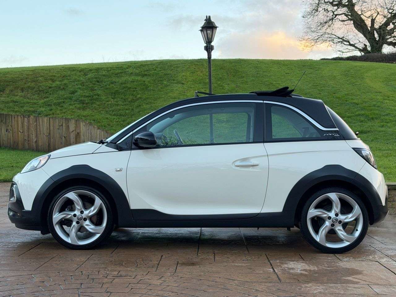 2017 VAUXHALL ADAM 2017 VAUXHALL ADAM