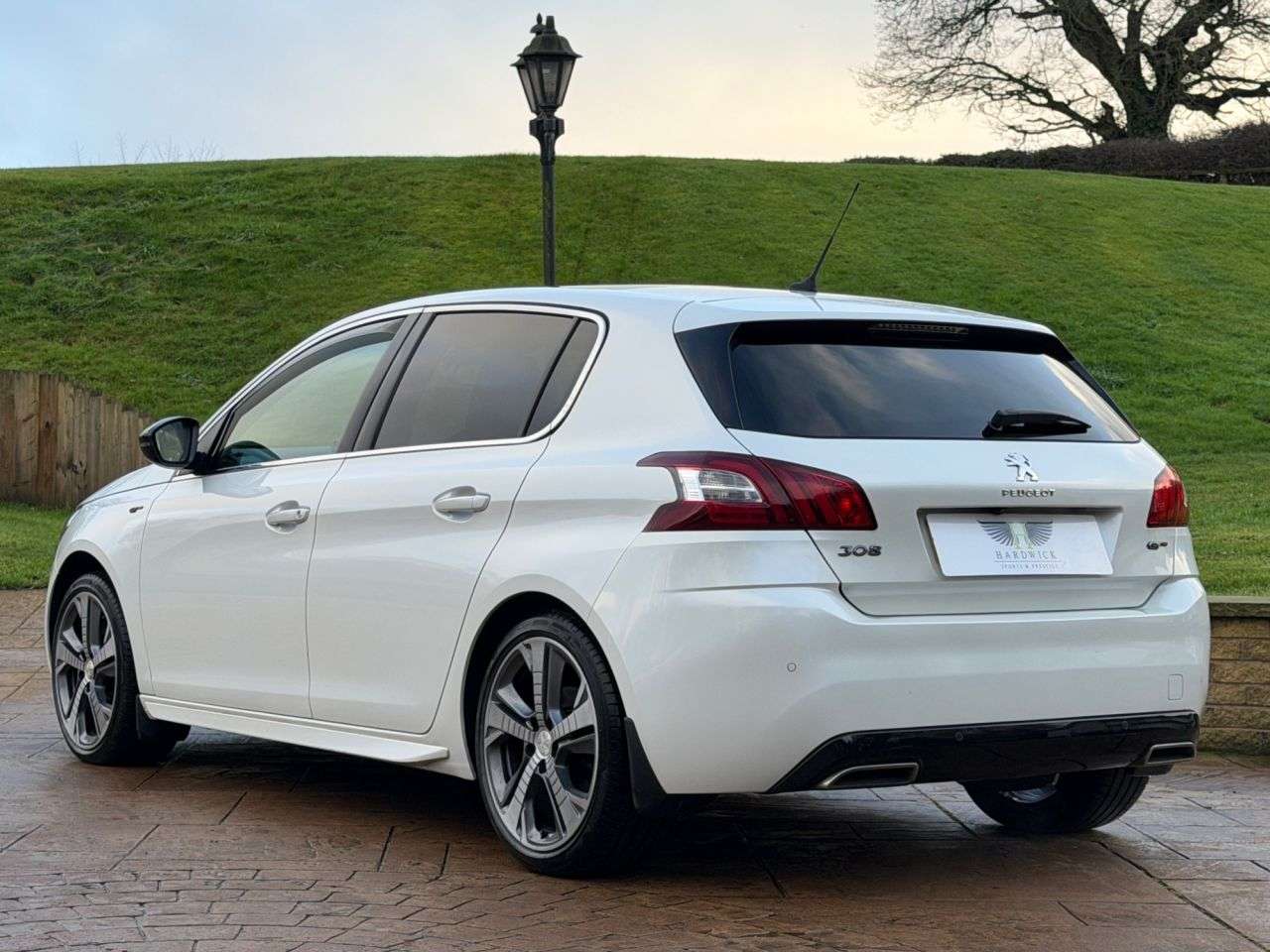 2016 PEUGEOT 308 2016 PEUGEOT 308