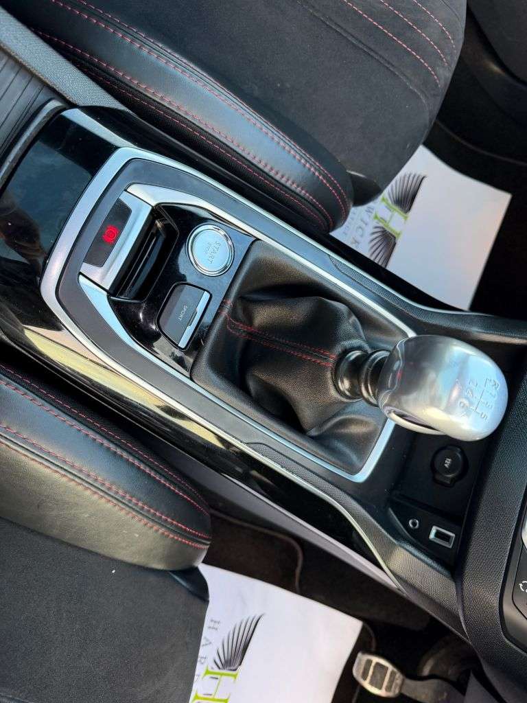 2016 PEUGEOT 308 2016 PEUGEOT 308