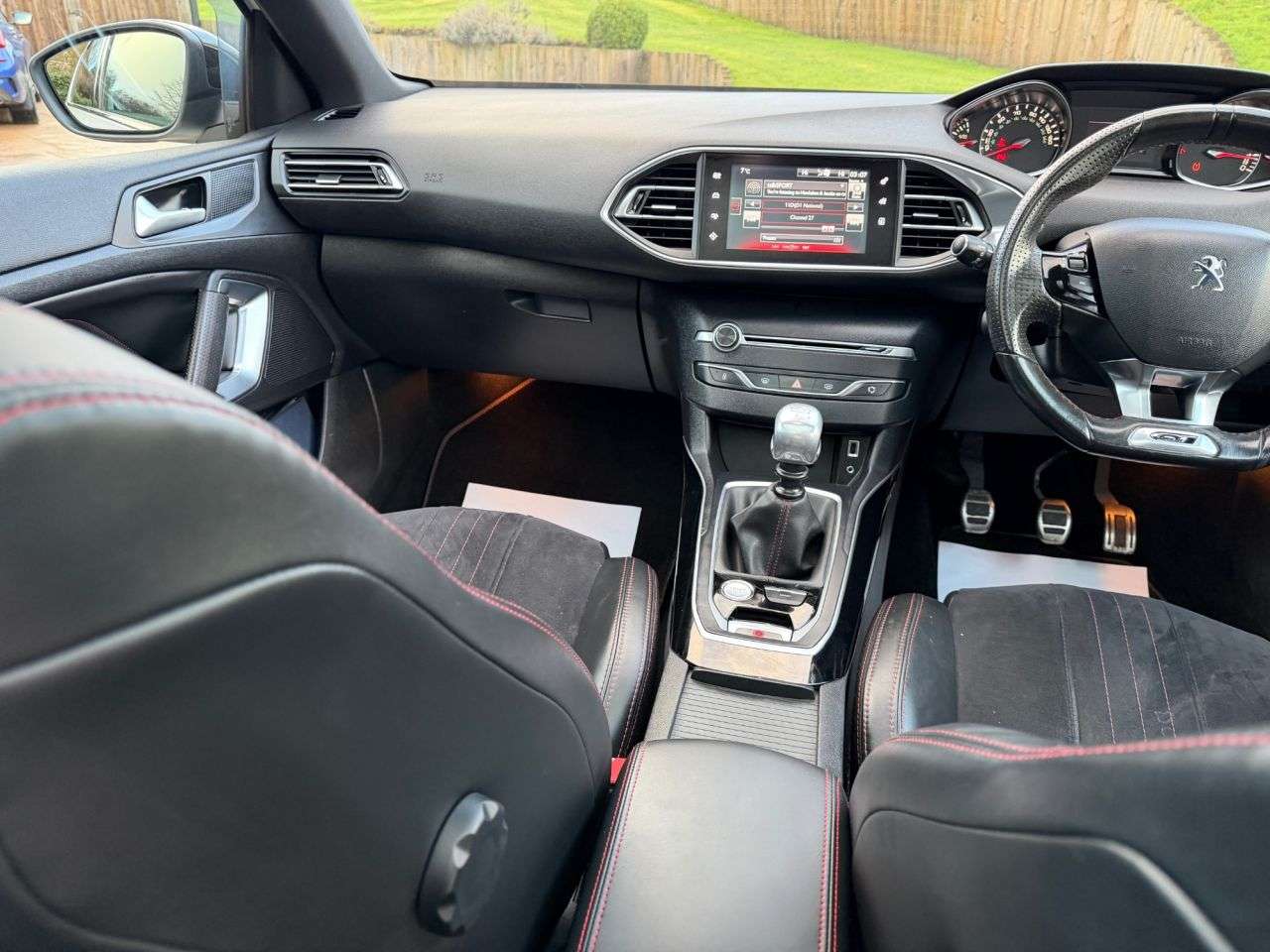 2016 PEUGEOT 308 2016 PEUGEOT 308