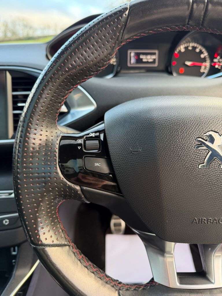 2016 PEUGEOT 308 2016 PEUGEOT 308