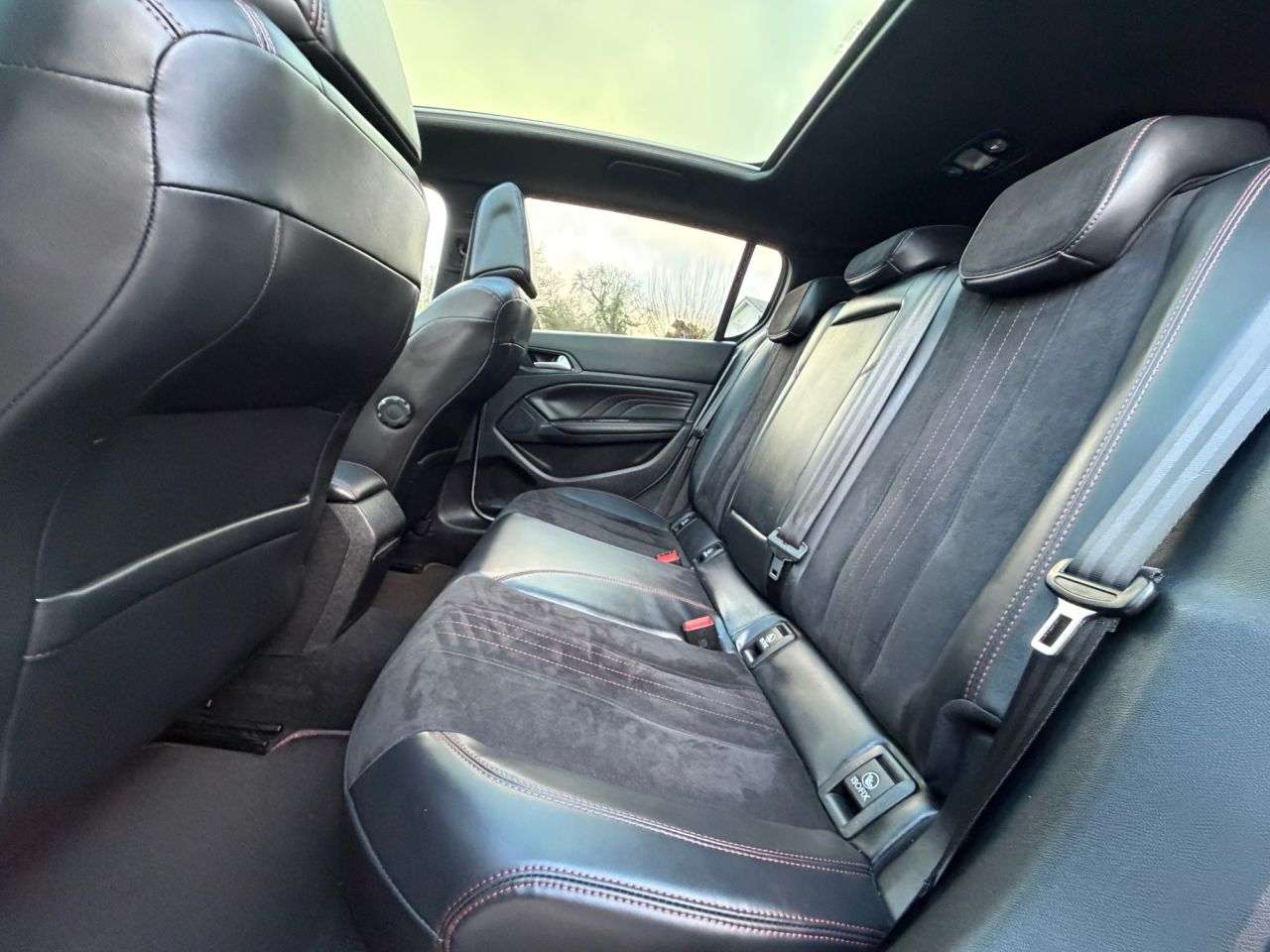 2016 PEUGEOT 308 2016 PEUGEOT 308