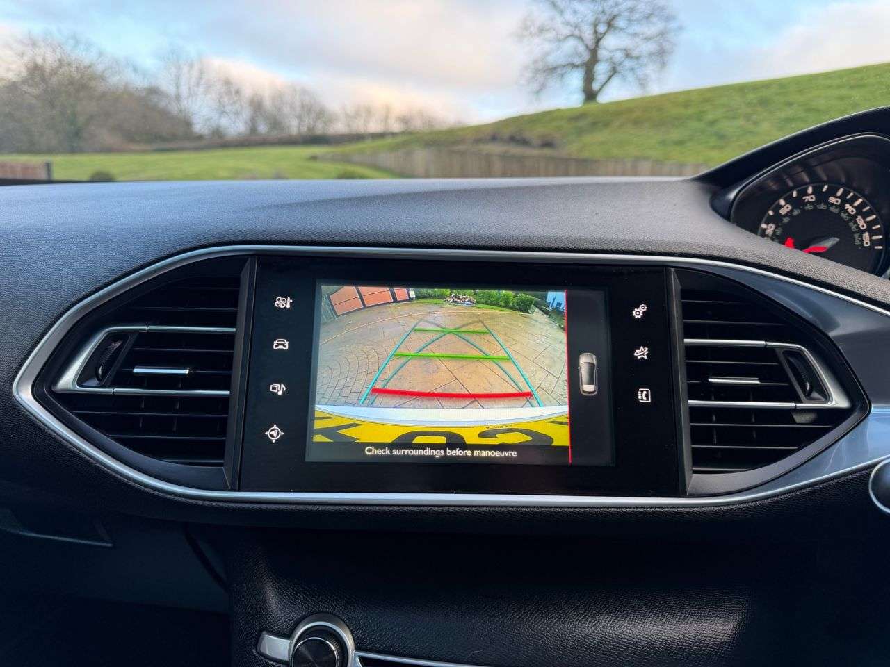 2016 PEUGEOT 308 2016 PEUGEOT 308