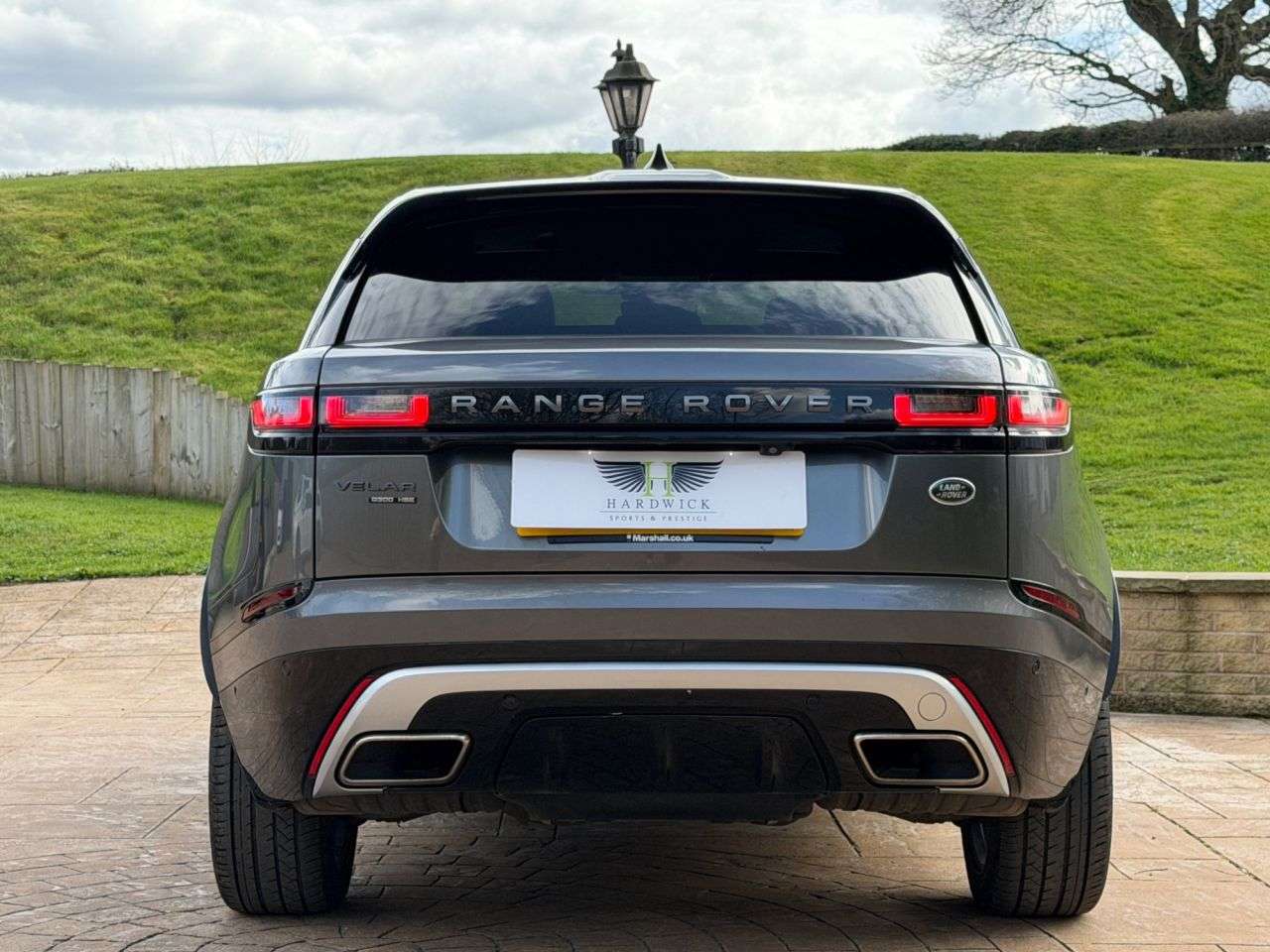 2017 LAND ROVER RANGE ROVER VELAR 2017 LAND ROVER RANGE ROVER VELAR