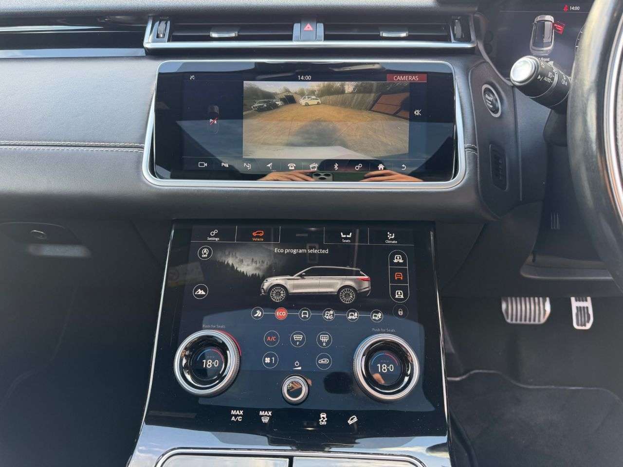 2017 LAND ROVER RANGE ROVER VELAR 2017 LAND ROVER RANGE ROVER VELAR