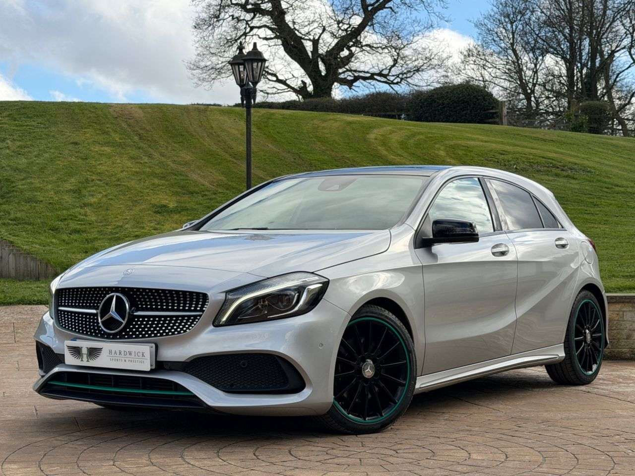 A 2017 MERCEDES-BENZ A-CLASS 2.1 A220d Motorsport Edition (Premium) Hatchback 5dr Diesel 7G-DCT Euro 6 ( A 2017 MERCEDES-BENZ A-CLASS 2.1 A220d Motorsport Edition (Premium) Hatchback 5dr Diesel 7G-DCT Euro 6 (