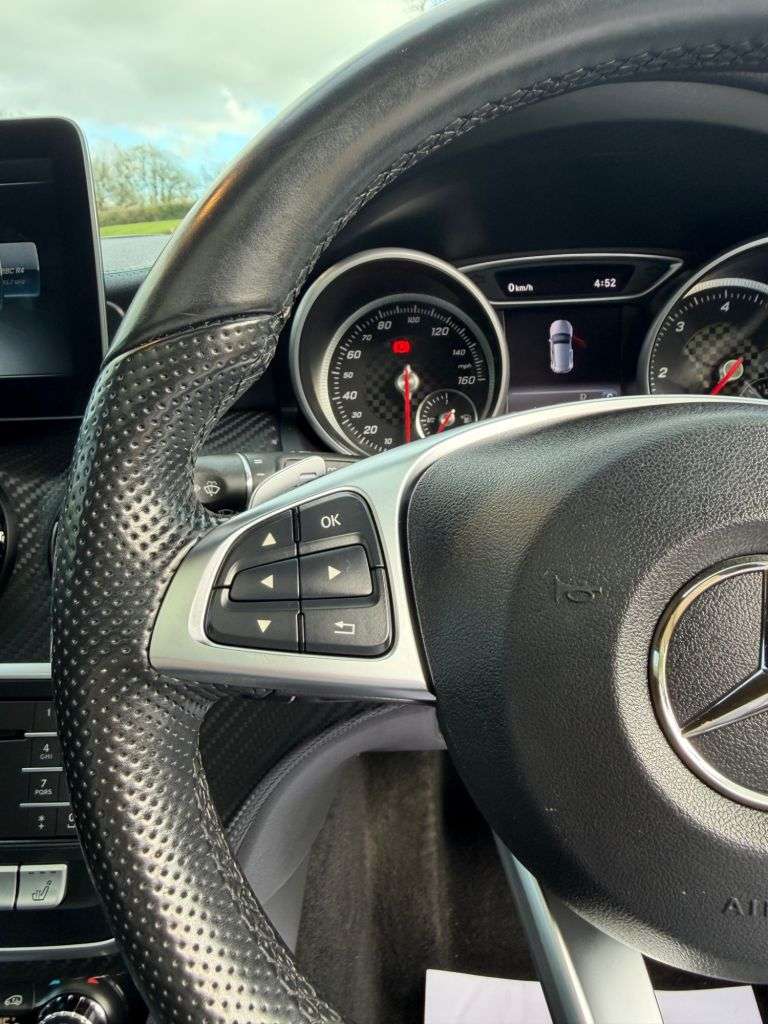 2017 MERCEDES-BENZ A-CLASS 2017 MERCEDES-BENZ A-CLASS