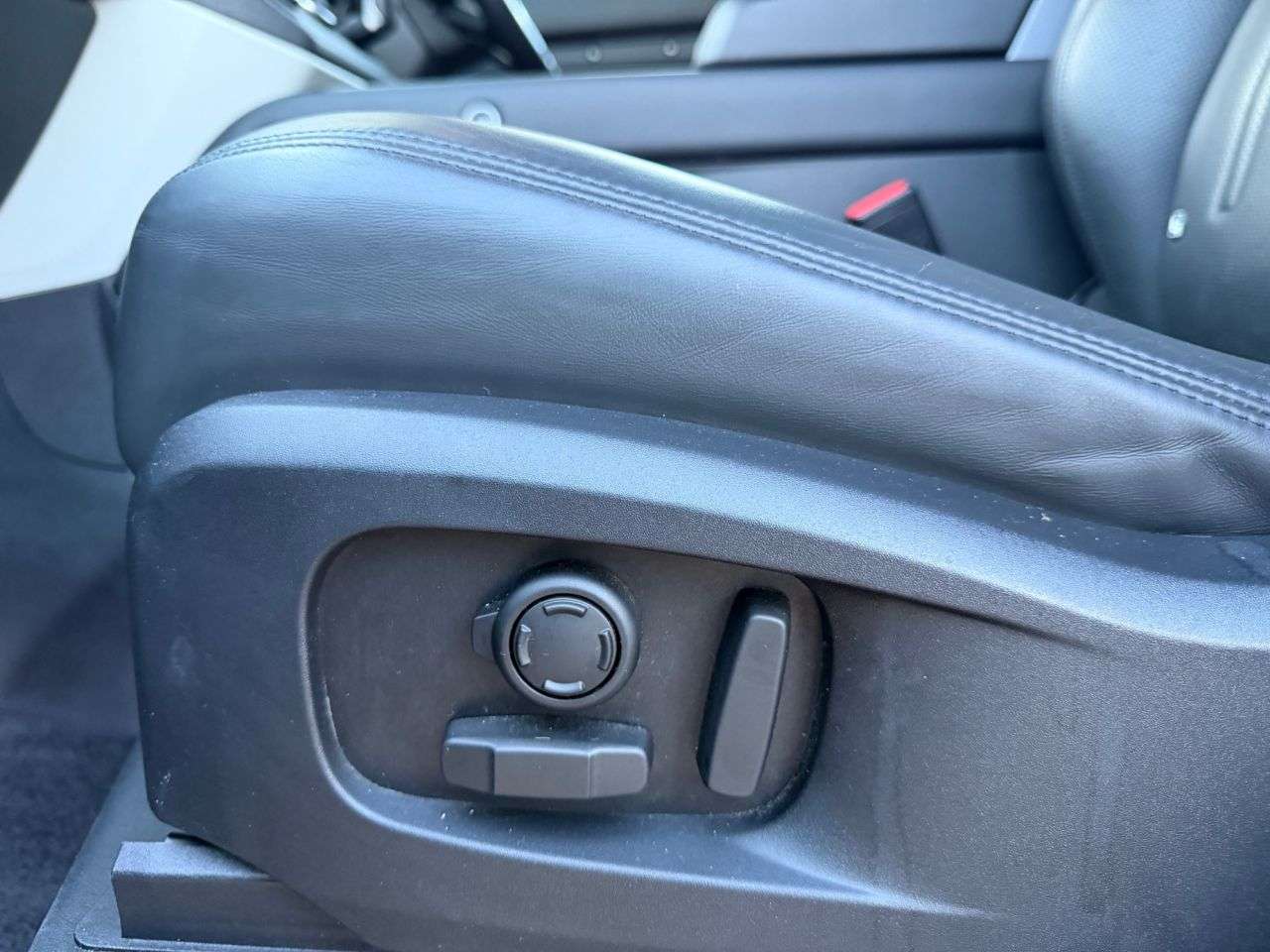 2021 LAND ROVER DEFENDER 2021 LAND ROVER DEFENDER