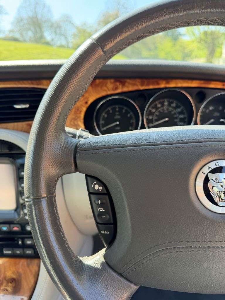 2009 JAGUAR XJ 2009 JAGUAR XJ