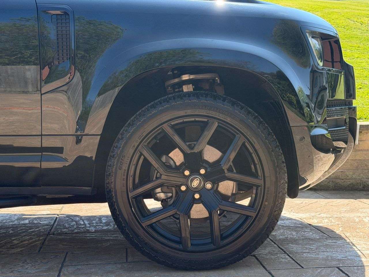 2024 LAND ROVER DEFENDER 2024 LAND ROVER DEFENDER