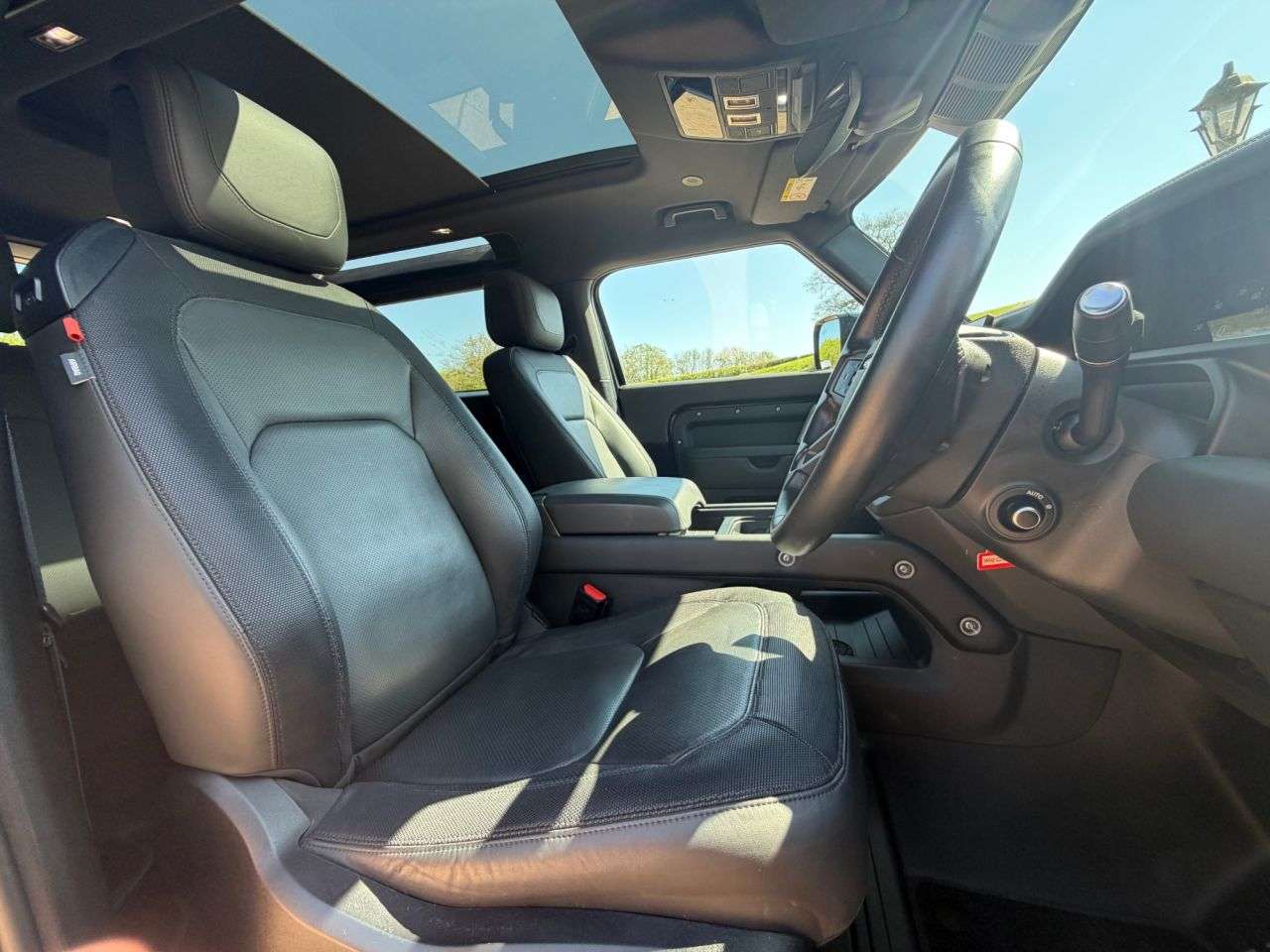 2024 LAND ROVER DEFENDER 2024 LAND ROVER DEFENDER