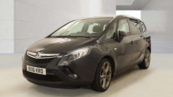 A 2016 VAUXHALL ZAFIRA TOURER 1.6 CDTi ecoFLEX SRi MPV 5dr Diesel Manual Euro 6 (s/s) (136 ps) A 2016 VAUXHALL ZAFIRA TOURER 1.6 CDTi ecoFLEX SRi MPV 5dr Diesel Manual Euro 6 (s/s) (136 ps)
