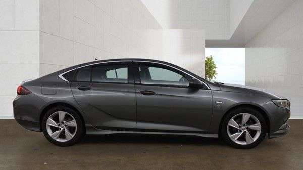 A 2019 VAUXHALL INSIGNIA 1.5i Turbo GPF SRi VX Line Nav Grand Sport 5dr Petrol Manual Euro 6 (s/s) ( A 2019 VAUXHALL INSIGNIA 1.5i Turbo GPF SRi VX Line Nav Grand Sport 5dr Petrol Manual Euro 6 (s/s) (