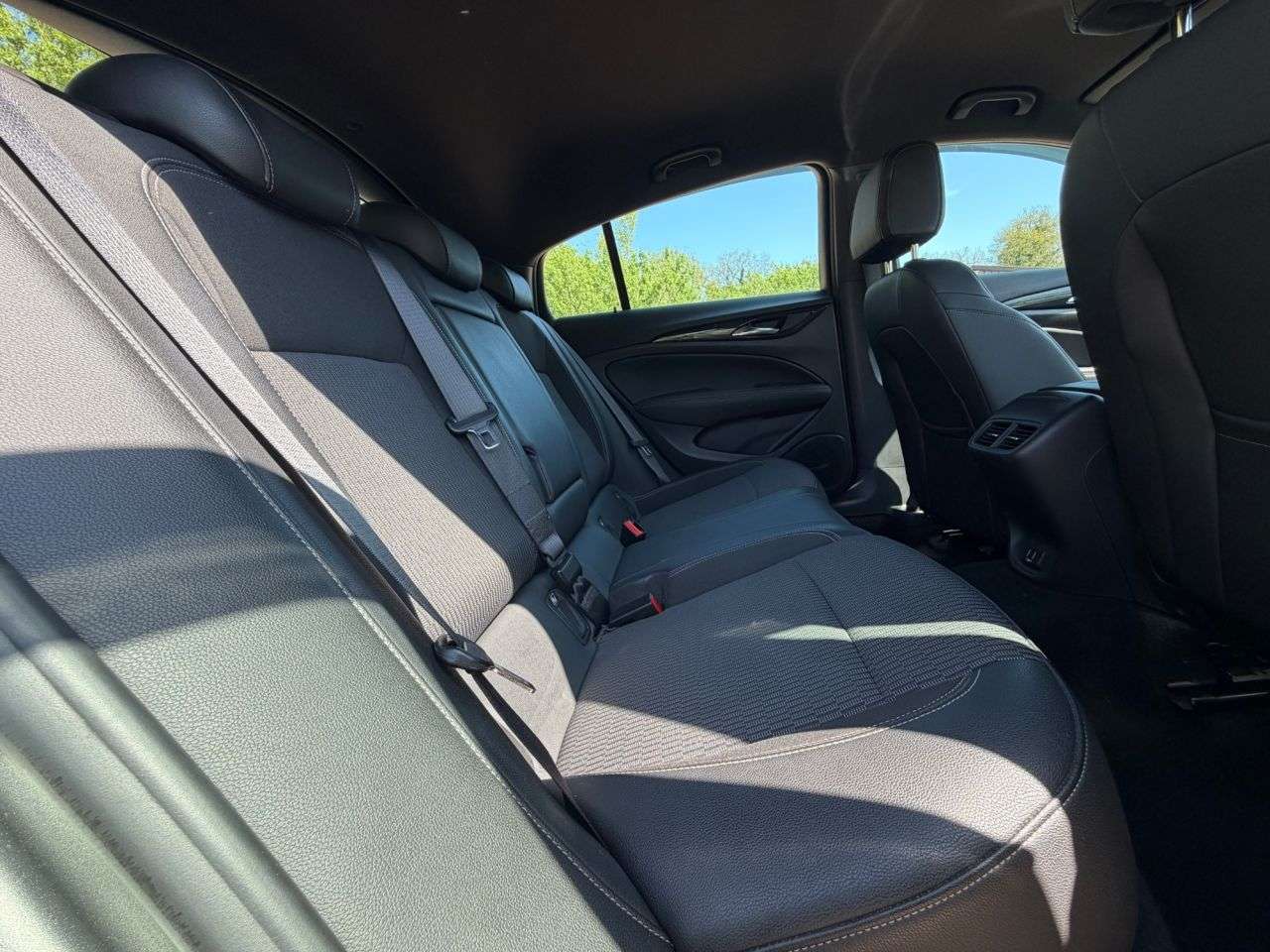 2019 VAUXHALL INSIGNIA 2019 VAUXHALL INSIGNIA