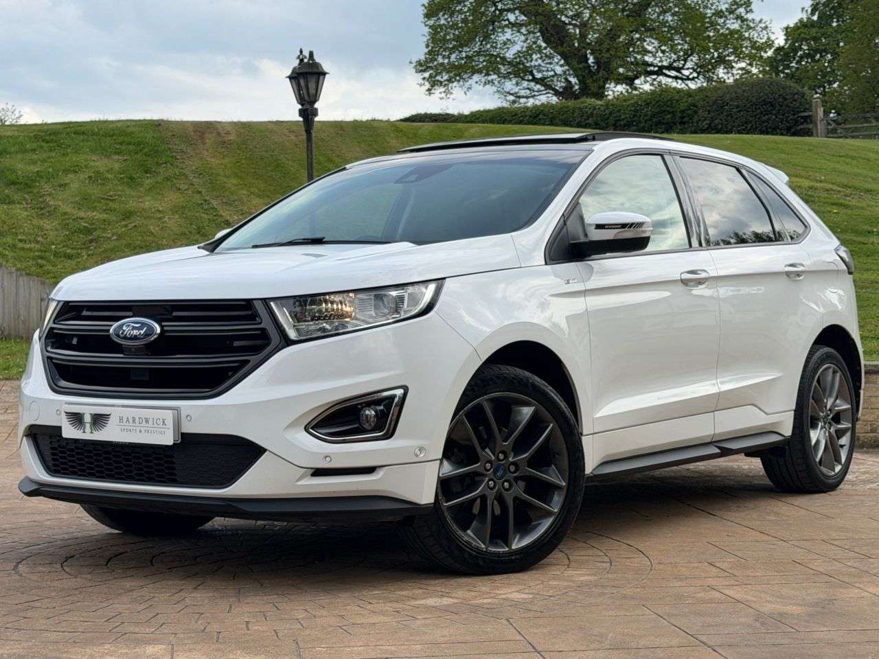 A 2018 FORD EDGE ST-LINE A 2018 FORD EDGE ST-LINE
