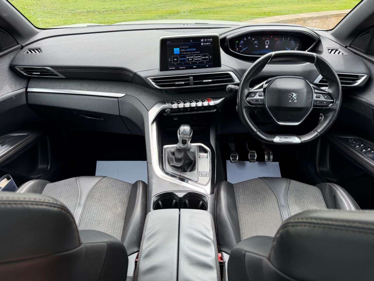 2017 PEUGEOT 3008 2017 PEUGEOT 3008