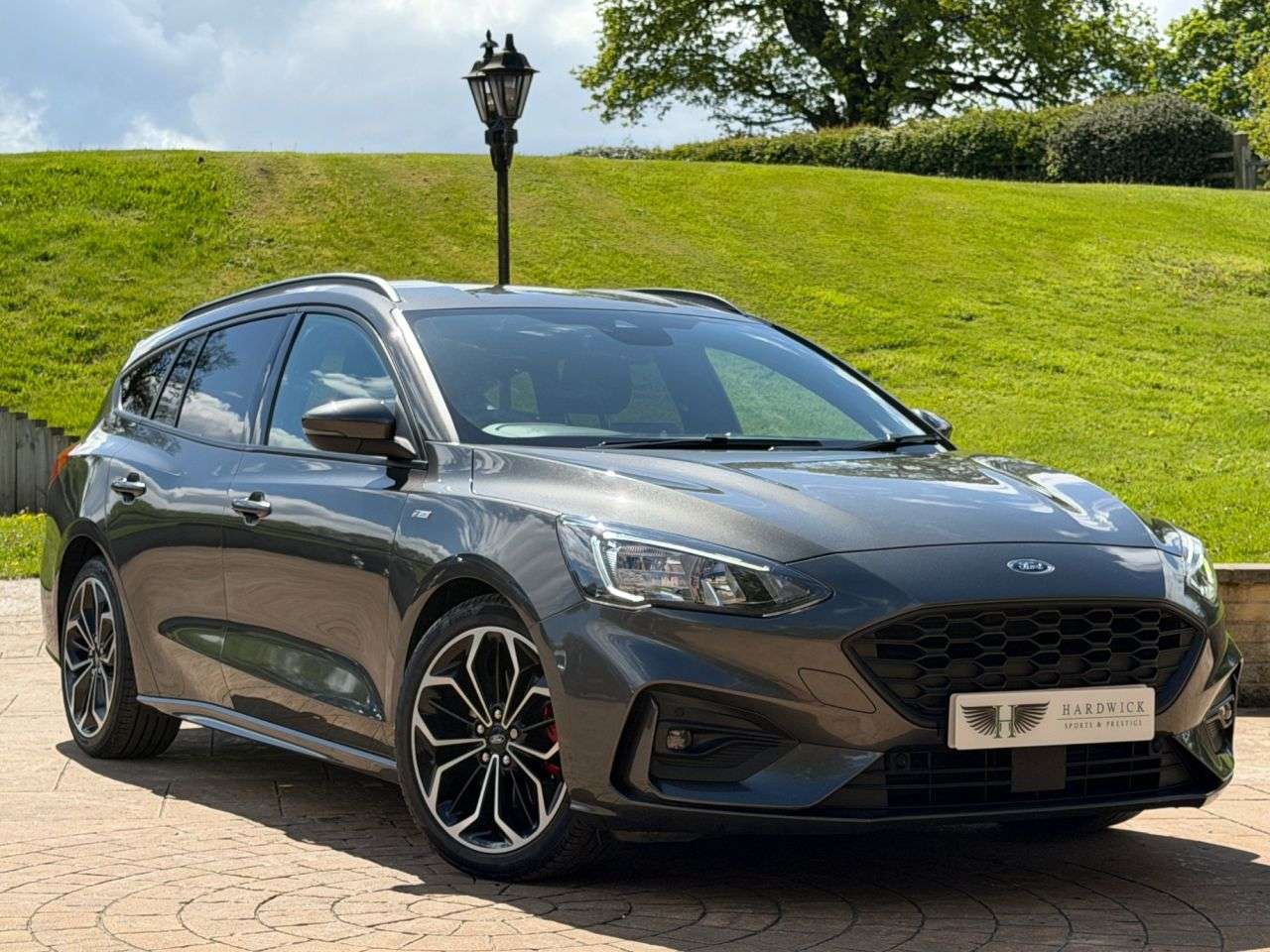 A 2020 FORD FOCUS 1.5 EcoBlue ST-Line X Estate 5dr Diesel Auto Euro 6 (s/s) (120 ps) SERVICE A 2020 FORD FOCUS 1.5 EcoBlue ST-Line X Estate 5dr Diesel Auto Euro 6 (s/s) (120 ps) SERVICE