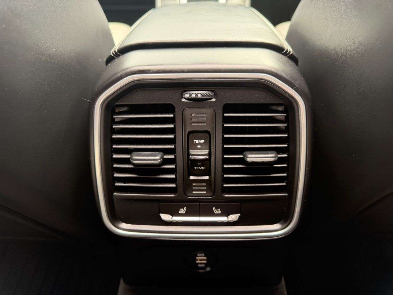 2017 PORSCHE MACAN 2017 PORSCHE MACAN