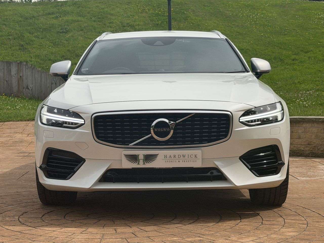 2018 VOLVO V90 2018 VOLVO V90