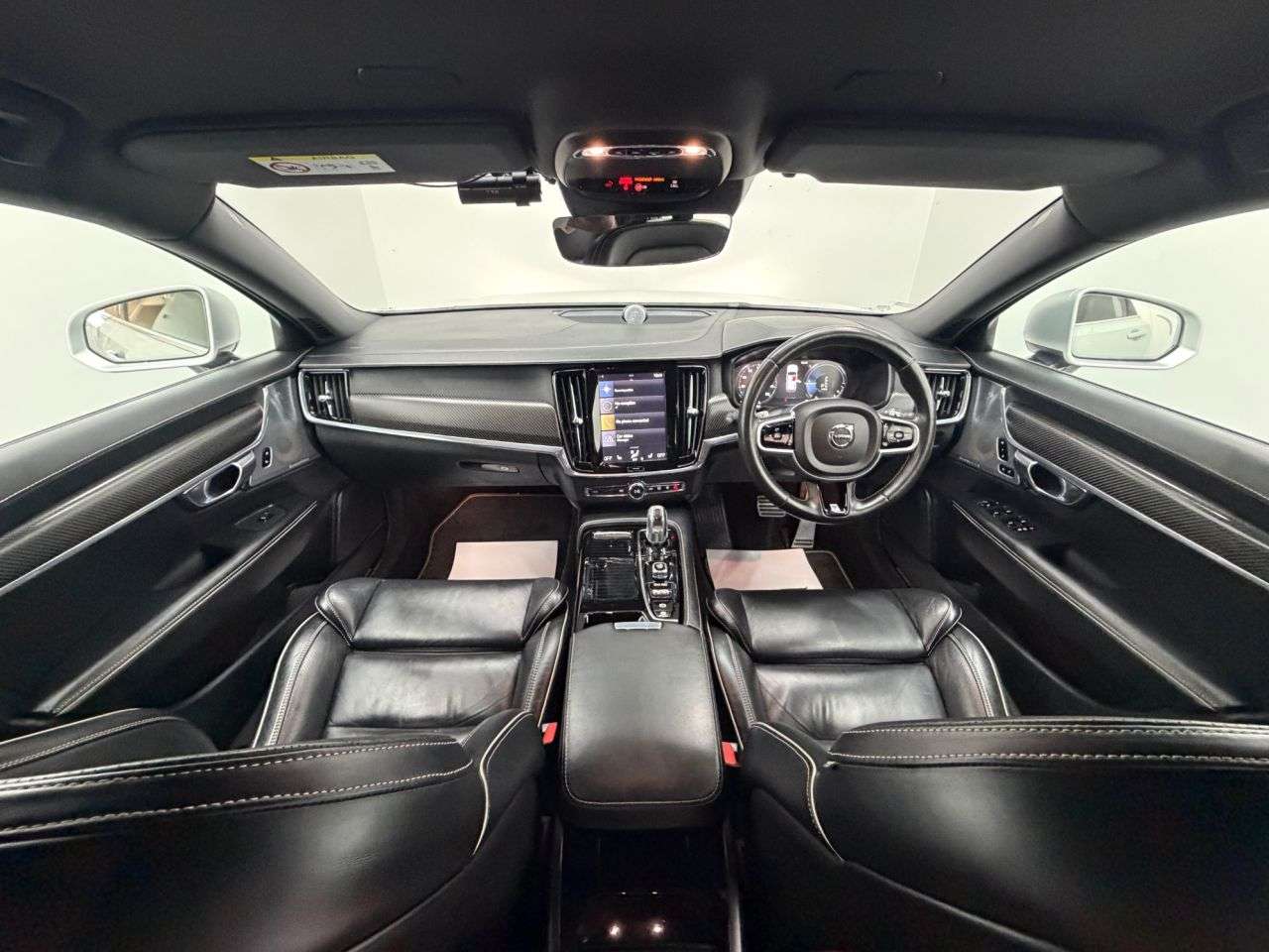 2018 VOLVO V90 2018 VOLVO V90