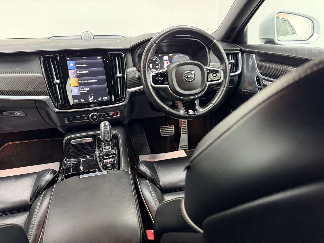 2018 VOLVO V90 2018 VOLVO V90