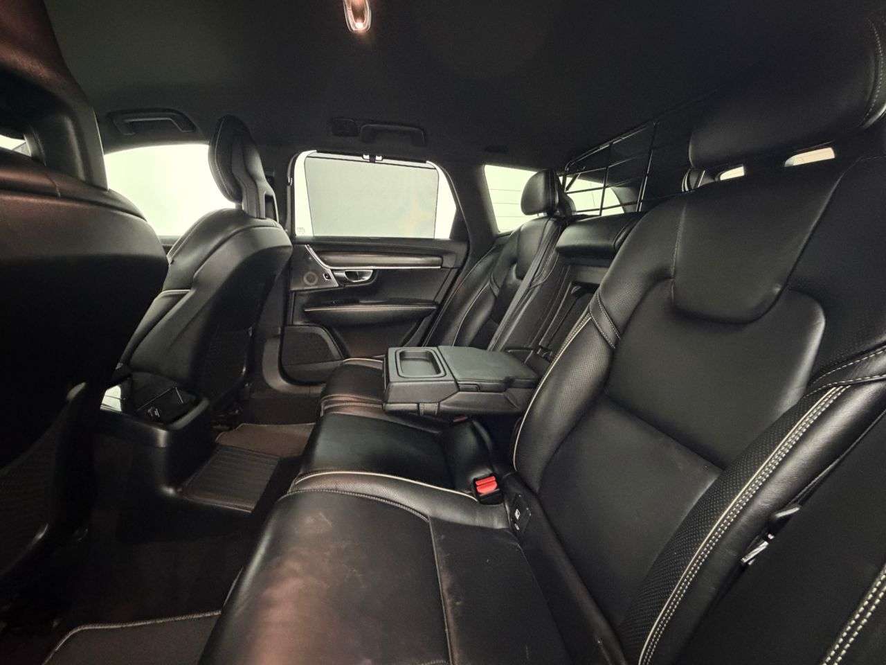 2018 VOLVO V90 2018 VOLVO V90