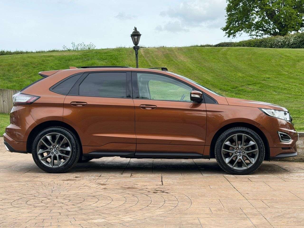 A 2017 FORD EDGE 2.0 TDCi Sport SUV 5dr Diesel Powershift AWD Euro 6 (s/s) (210 ps) RARE CAN A 2017 FORD EDGE 2.0 TDCi Sport SUV 5dr Diesel Powershift AWD Euro 6 (s/s) (210 ps) RARE CAN