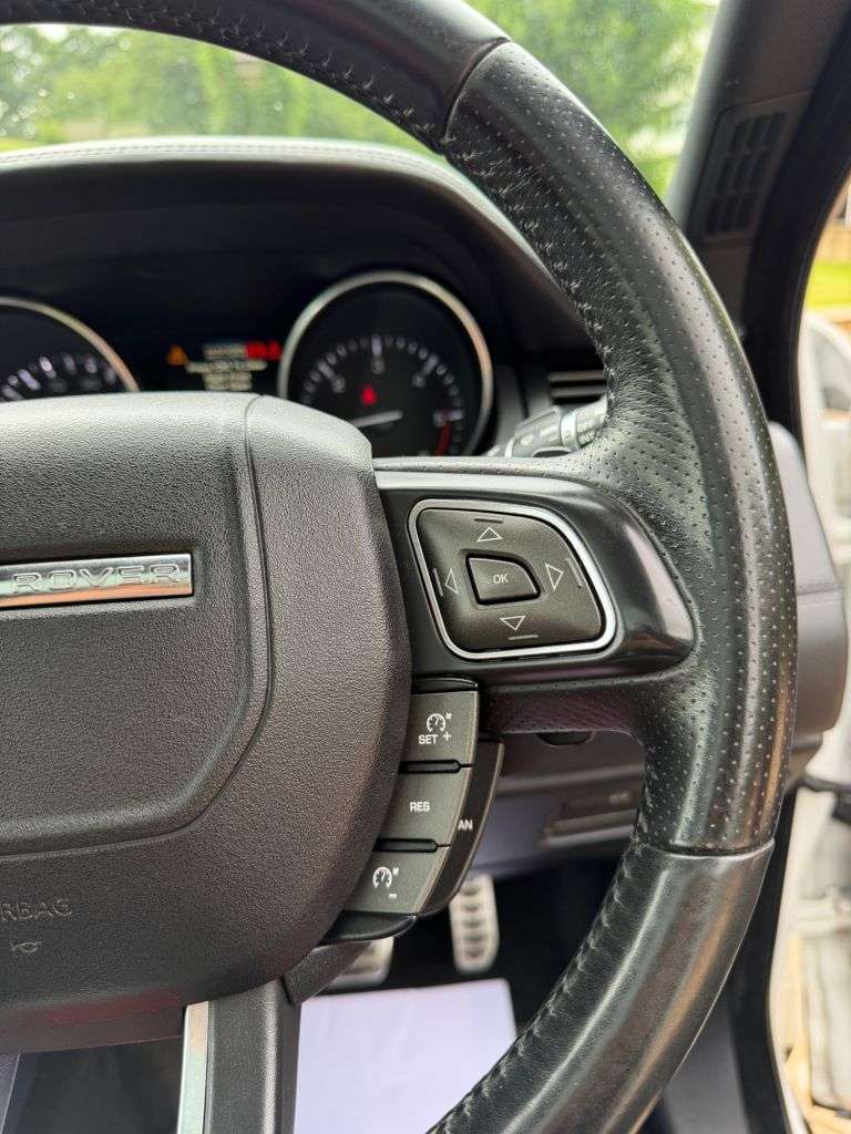 2011 LAND ROVER RANGE ROVER EVOQUE 2011 LAND ROVER RANGE ROVER EVOQUE