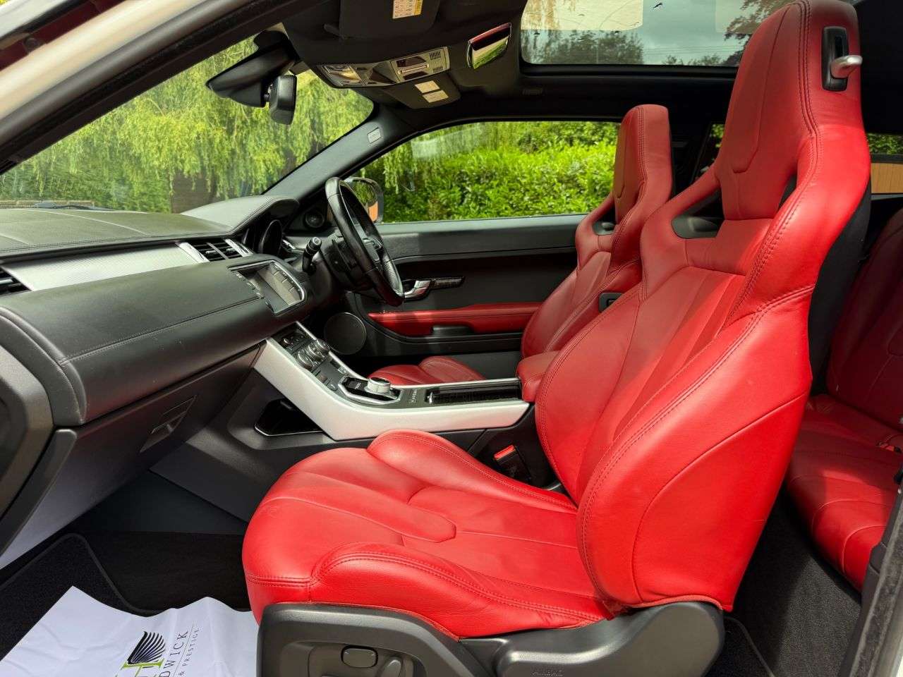 2011 LAND ROVER RANGE ROVER EVOQUE 2011 LAND ROVER RANGE ROVER EVOQUE