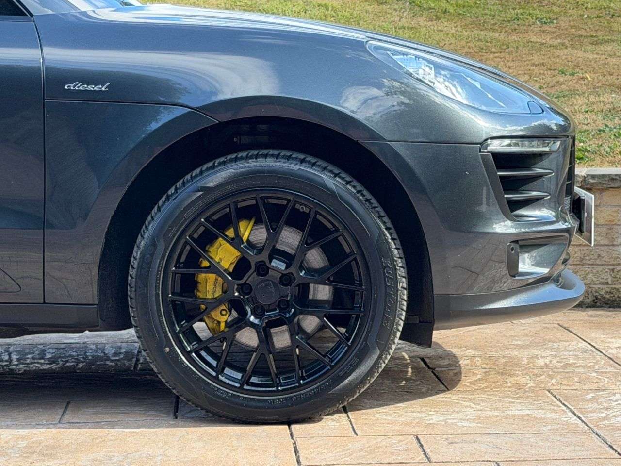 2017 PORSCHE MACAN 2017 PORSCHE MACAN