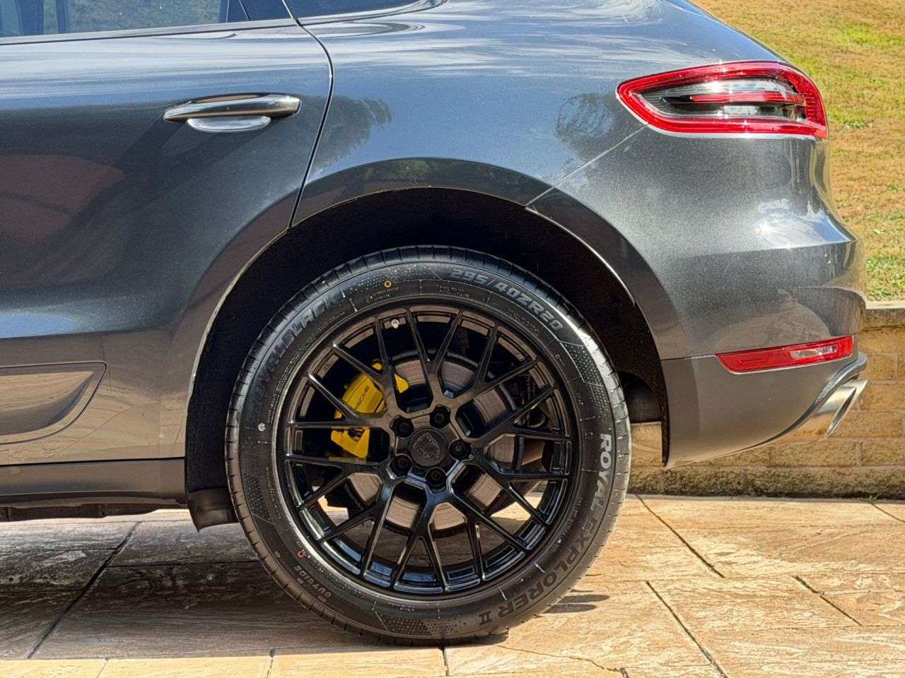 2017 PORSCHE MACAN 2017 PORSCHE MACAN