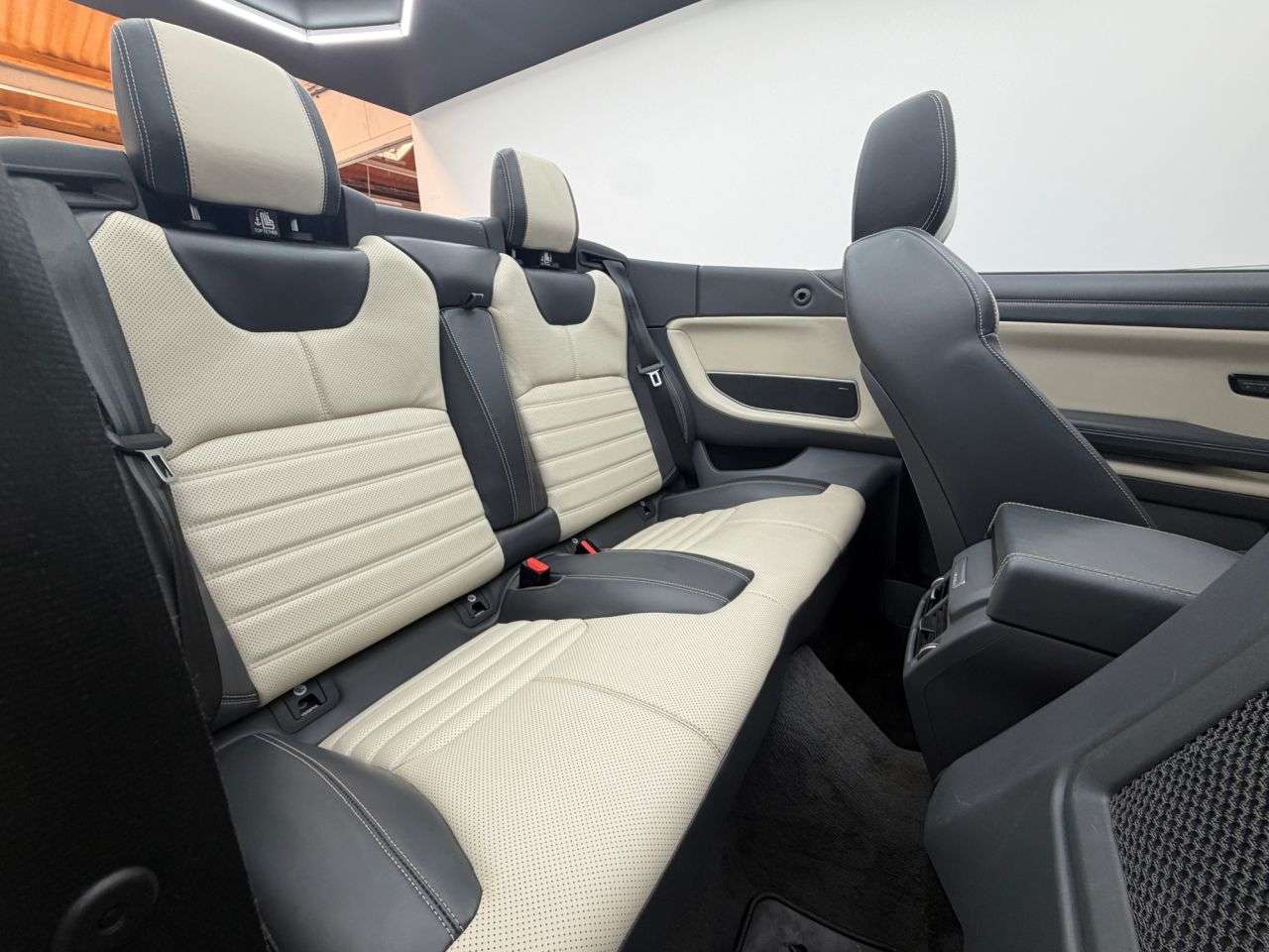 2017 LAND ROVER RANGE ROVER EVOQUE 2017 LAND ROVER RANGE ROVER EVOQUE