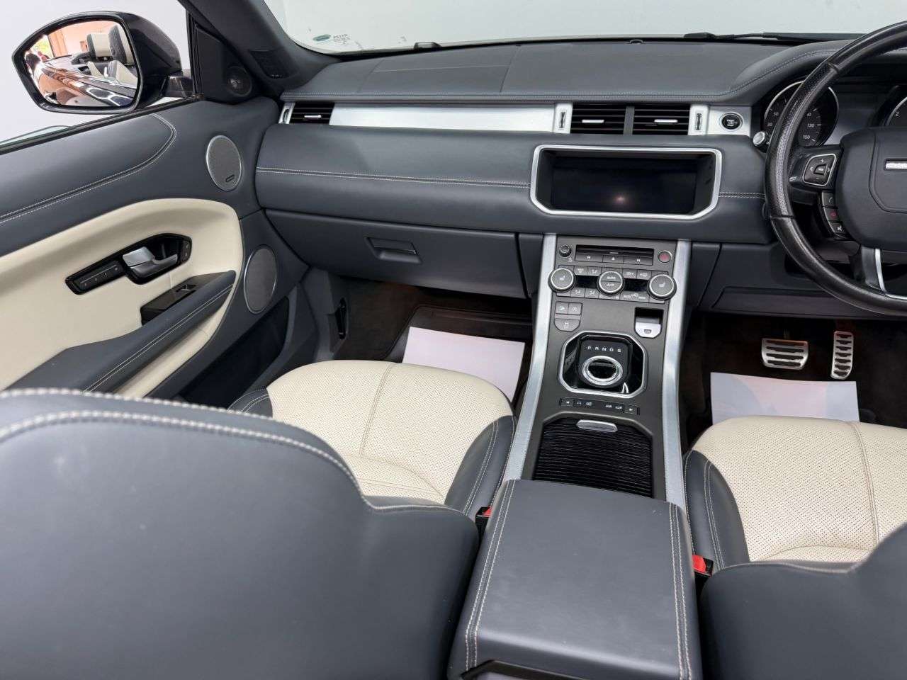 2017 LAND ROVER RANGE ROVER EVOQUE 2017 LAND ROVER RANGE ROVER EVOQUE