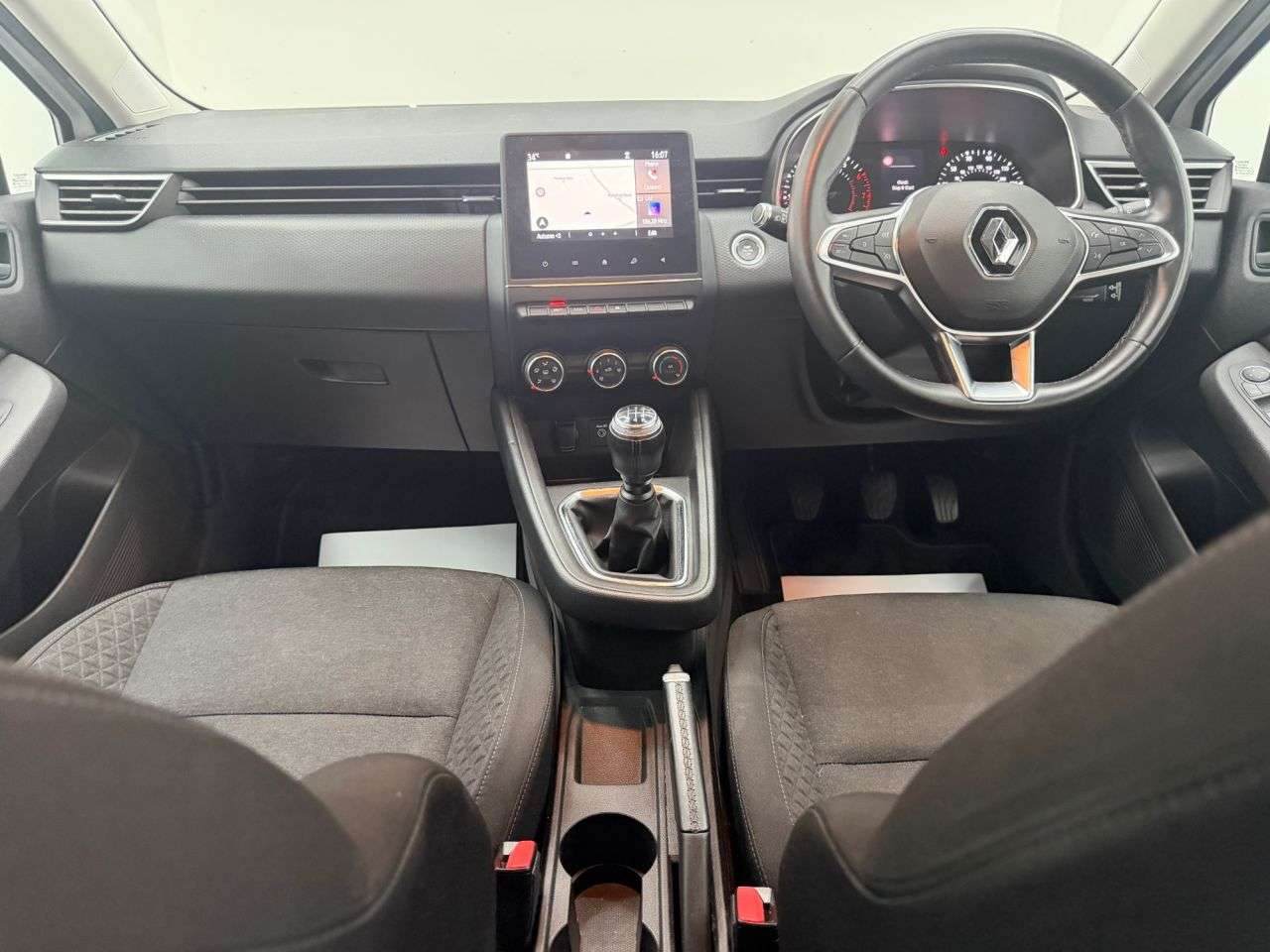 2020 RENAULT CLIO 2020 RENAULT CLIO
